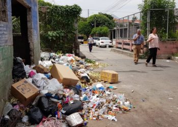 Lina Pohl confirma que hay debilidades en recolección de basura en Santa Tecla