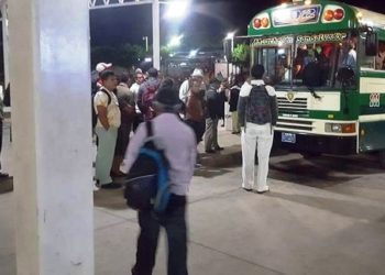 Ruta 202 amanece en paro laboral por amenazas de pandillas