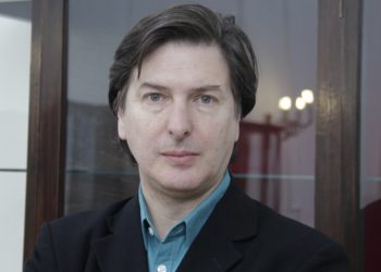 Andrés Duprat: «Me parece mal que haya que ser millonario para comprar una obra de arte»