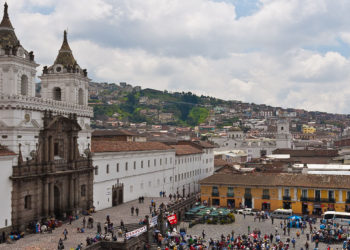 Ecuador elimina el requisito de seguro médico para turistas extranjeros