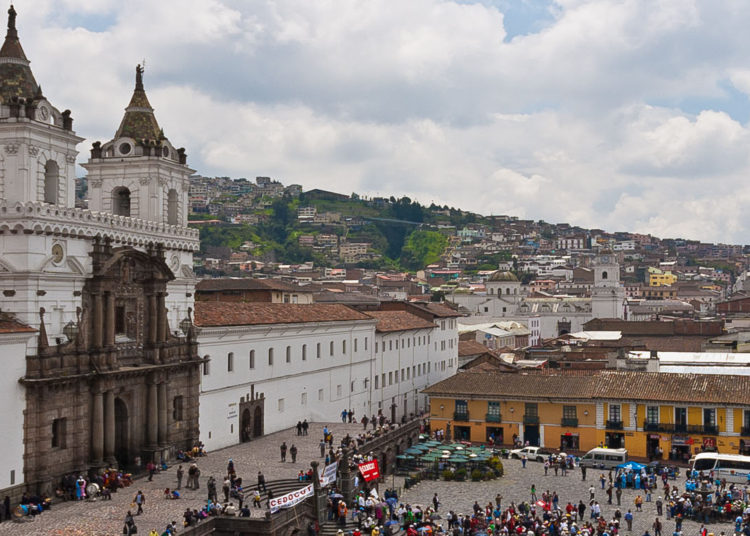 Ecuador elimina el requisito de seguro médico para turistas extranjeros