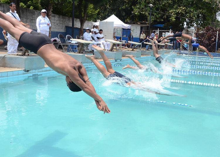 Diputados piden a presidente del INDES fortalecer el deporte nacional