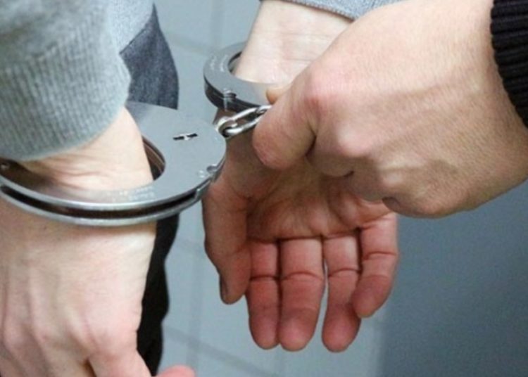 Capturan y condenan a 12 años de cárcel a madre que prostituía a su hijo de 10 años