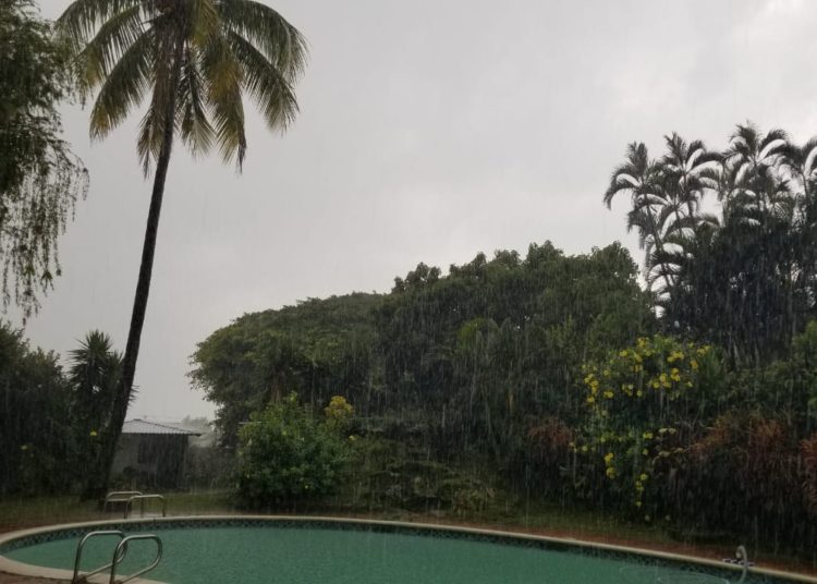 Medio Ambiente anuncia lluvias y tormentas eléctricas para este jueves