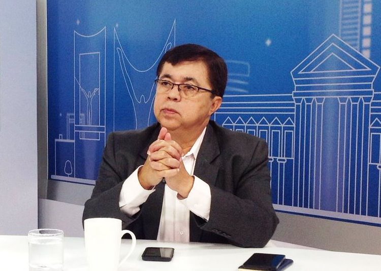 Roberto Lorenzana sobre el caso del expresidente Saca: “El fiscal general no ha actuado correctamente”