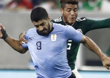 Suárez destroza a México