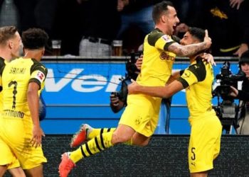 El Dortmund líder gracias a Paco Alcácer