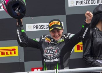 Carrasco Gabarrón se convierte en la primera mujer campeona del mundo en motociclismo