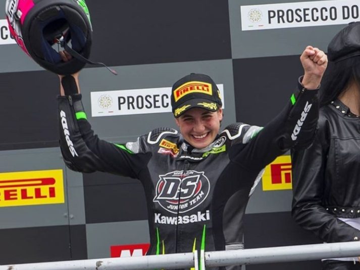 Carrasco Gabarrón se convierte en la primera mujer campeona del mundo en motociclismo