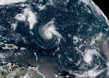 Advierten que la tormenta «Florence» se convertirá en un «gran huracán”
