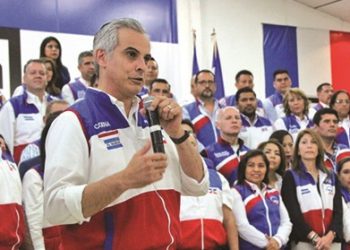 Interiano y Bukele se enfrentan por presuntas «compras» de dirigentes