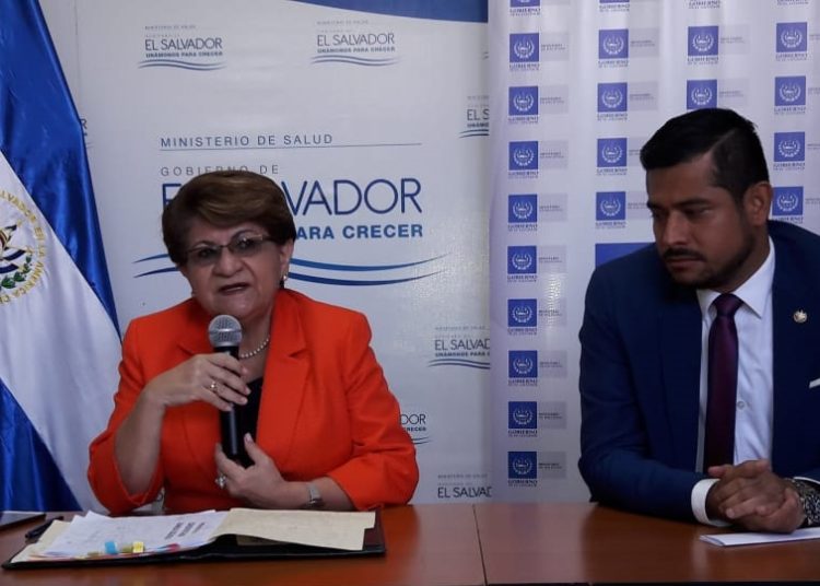 Gobierno anuncia incremento salarial para trabajadores del sector salud