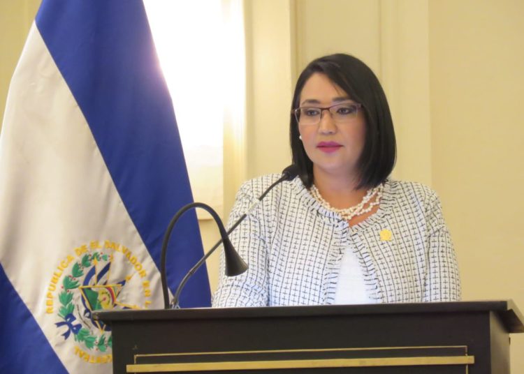 CCR confirma que no tienen impedimento de entregar finiquito a Nayib Bukele