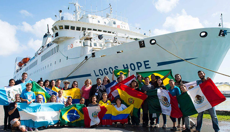 La biblioteca flotante más grande del mundo ya está en El Salvador