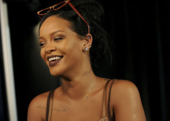 Rihanna deslumbra la pasarela neoyorquina con lencería para mujeres de todo tipo