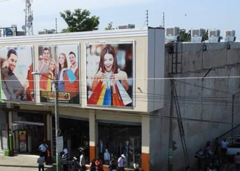 Obrero fallece al caer de diez metros de altura en Sonsonate