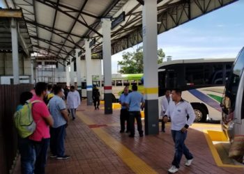 Usuarios se quejan por precios altos en servicios de la nueva Terminal de Oriente