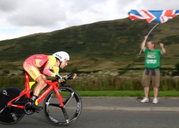 Castroviejo: «En estas citas doy un extra»