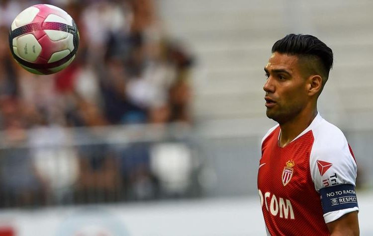 Falcao anotó pero no le alcanzó: Mónaco cayó 2-3 contra el Marsella