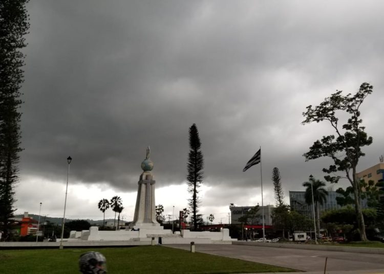 Anuncian tormentas eléctricas para este martes