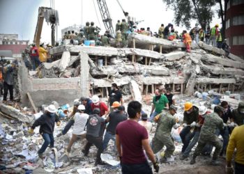 Primer aniversario del terremoto en México