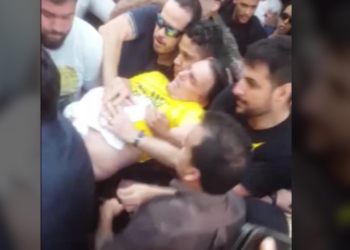 (IMÁGENES FUERTES) Candidato presidencial de Brasil es apuñalado en un acto de campaña