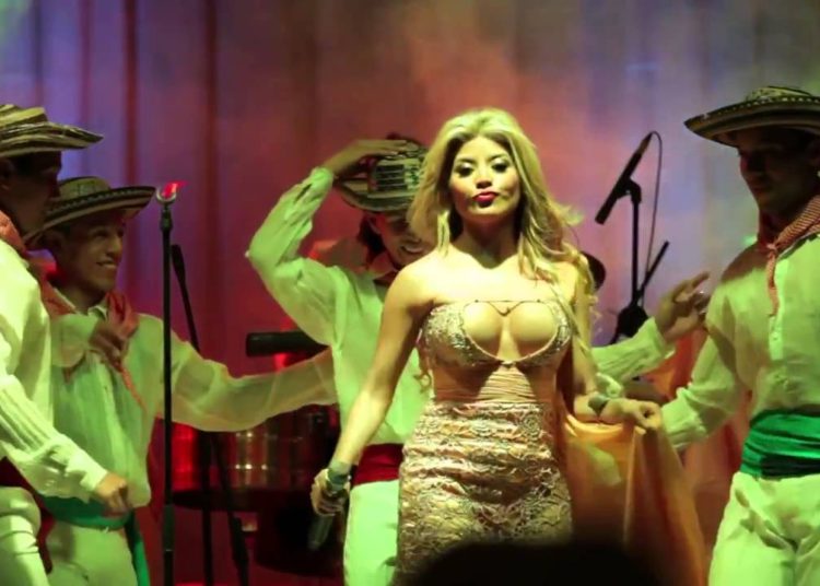 «La Gozadera» se viste de azul y blanco este viernes 14 de septiembre