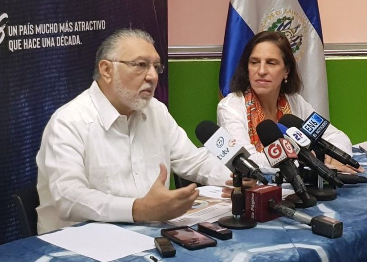 MITUR asegura que trabajan por atraer turistas de China