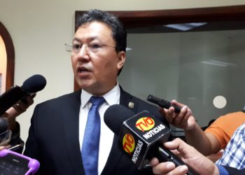 Numan Salgado renuncia a misión que asistirá a la canonización de Monseñor Romero