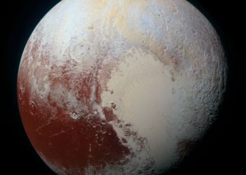 Investigación plantea que Plutón sí es planeta