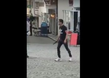 Publican imágenes del sospechoso del apuñalamiento de tres personas en Alemania