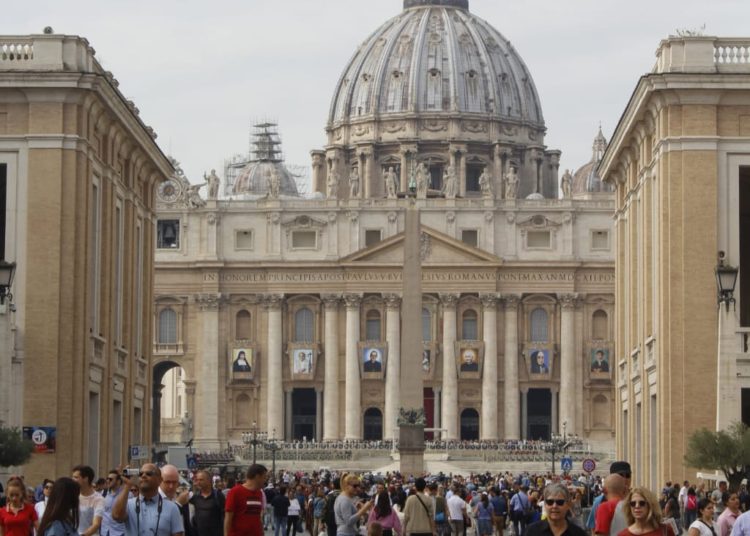 EN FOTOS: Así se vivió la canonización de monseñor Romero en Roma