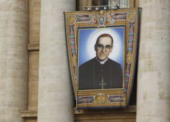 EN FOTOS: Así se vivió la canonización de monseñor Romero en Roma