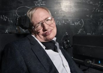 «Llegarán los superhumanos»: Revelan el último temor de Stephen Hawking