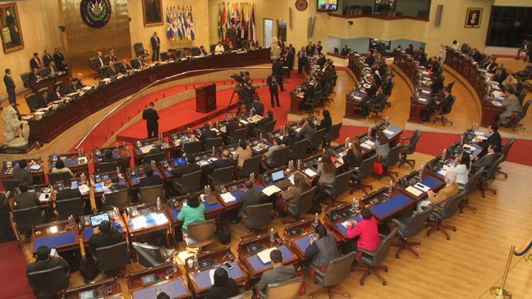 Así reaccionaron los diputados a las amenazas de Donald Trump