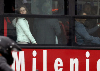 VIDEO: Encuentra a su marido con una amante y esta fue su violenta reacción