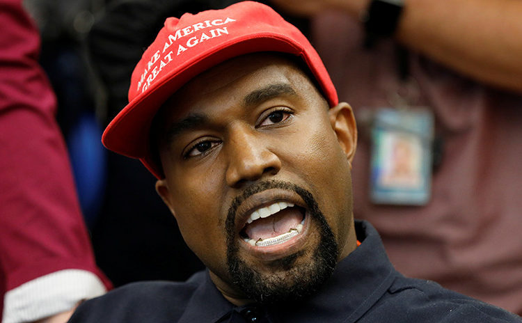 Kanye West diseña camisetas que instan a los afroamericanos abandonar el Partido Demócrata