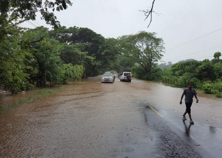 El Salvador nuevamente en alerta por lluvias