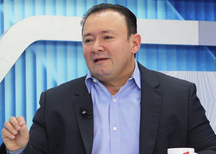 Guillermo Gallegos: “Cómo es que hace dos meses ARENA nos rogaba para hacer coalición y hoy somos lo peor para ellos”