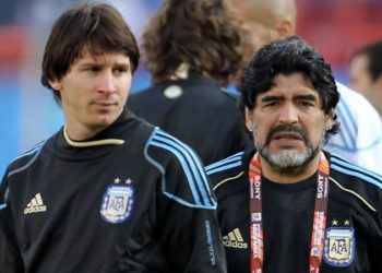 Maradona se disculpará con Messi por decirle que “no es un líder”