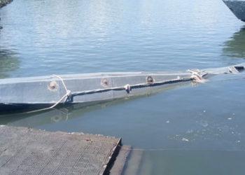 Interceptan otro semisumergible con 99 paquetes de droga en Acajutla