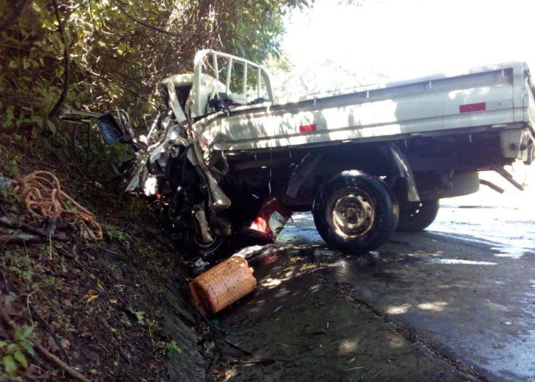 (VÍDEO) Un muerto y un lesionado tras accidente de tránsito en Mercedes Umaña