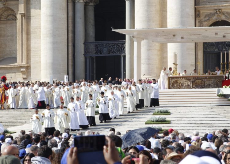 EN FOTOS: Así se vivió la canonización de monseñor Romero en Roma
