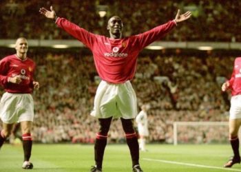 Exjugador del Manchester United revela sus pensamientos suicidas