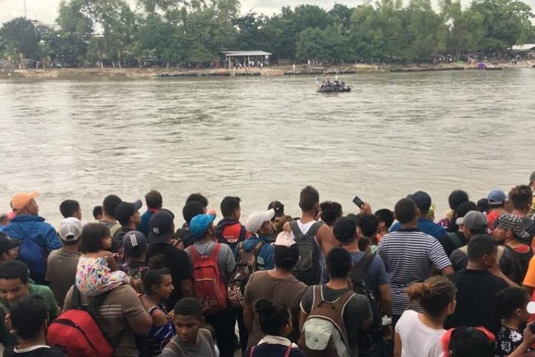Caravana de migrantes hondureños ya se encuentra en Chiapas