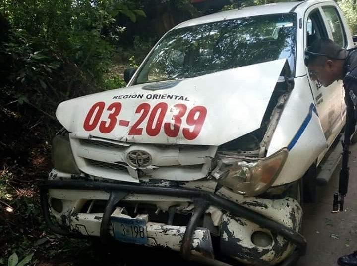 Agente resulta lesionado en accidente de tránsito