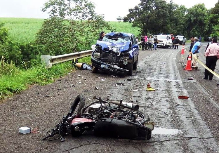 Agente de la PNC muere en accidente de tránsito en Ahuachapán