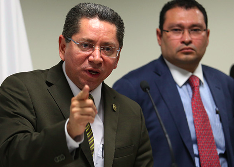 Candidato presidencial del partido ARENA apoya la reelección del actual fiscal general