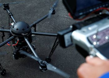 El desafío de hacer volar drones sin ayuda humana