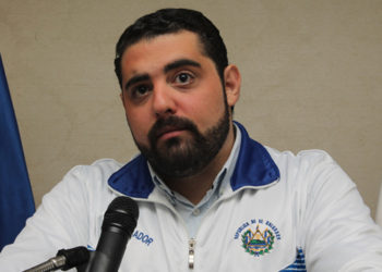 Gerardo Awad: “Sobre Romero mejor no digan nada, pero les puedo decir que apoyaba a los comunistas”